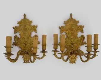 Important Pair of gilt bronze wall lights with 4 branches. XIXth