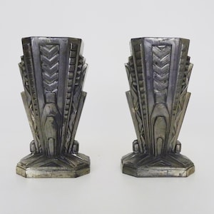 Pair of Art Deco metal vase. Art Deco period. Made in France