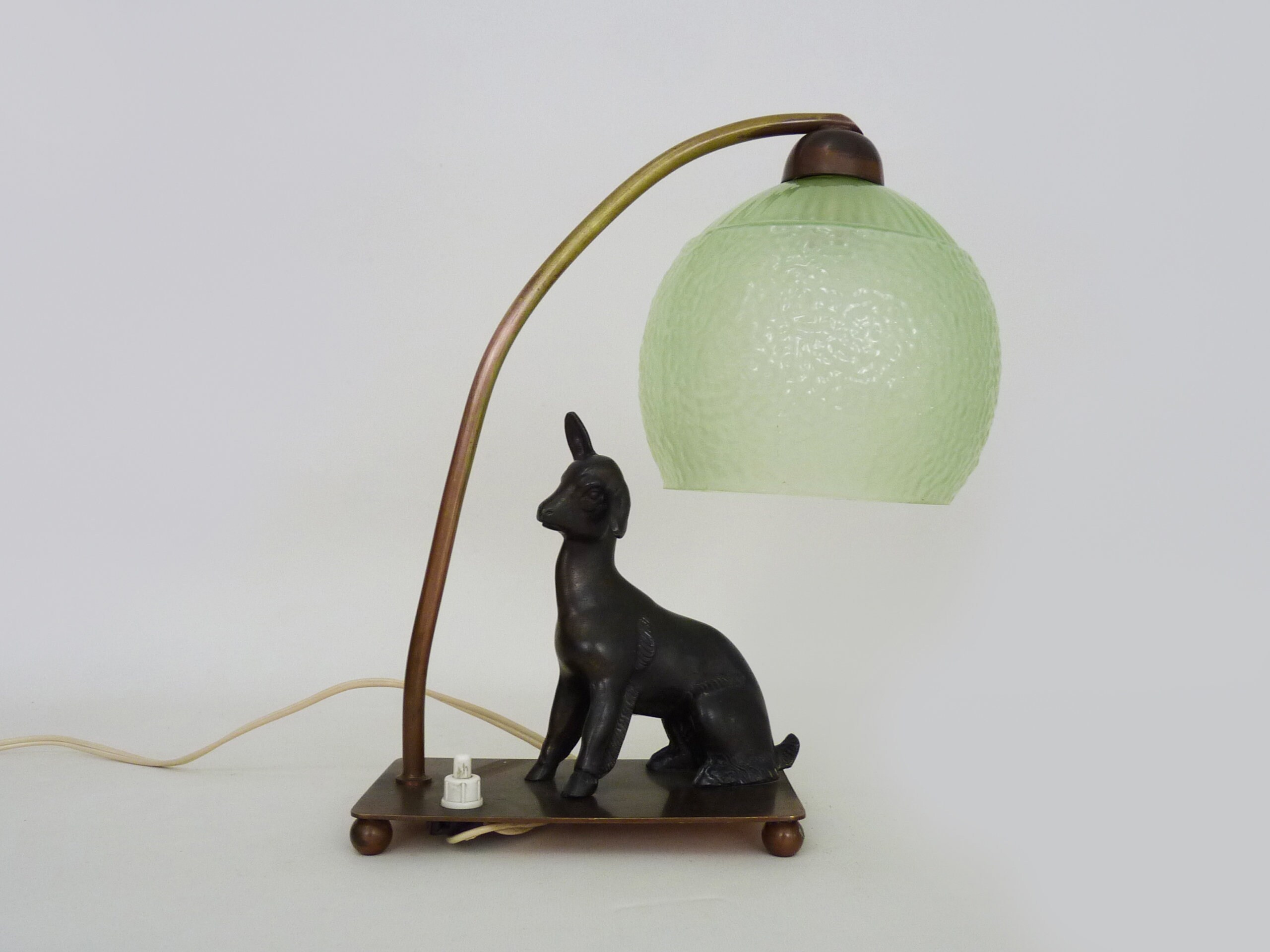 Lampe, Veilleuse Art Déco Agneau en Laiton ou Bronze avec Globe Verre Vert