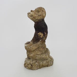 Old Anthropomorphic Stone Sculpture from Papua New Guinea Oceania. Ritual Stone 19th