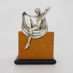 Giuliano Ottaviani sculpture representing a Woman Art Nouveau style silver plated Vermeil 800