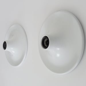 Paire d&#39;appliques murales Targetti disque, OVNI, Italie années 1970