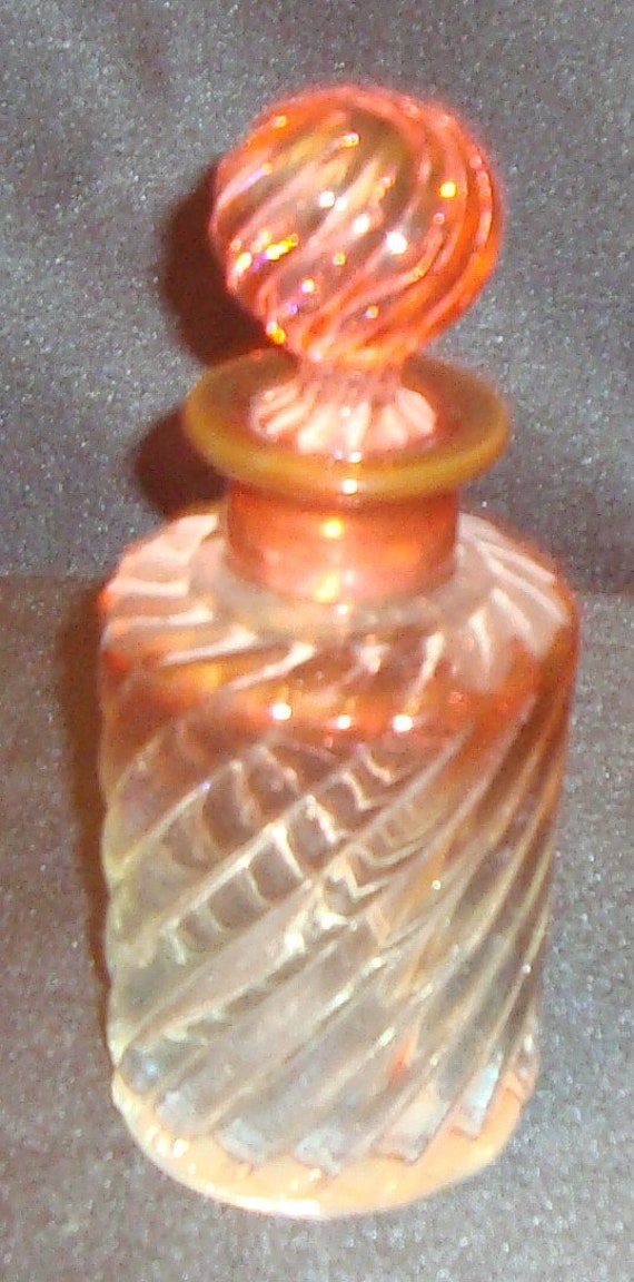 antique Baccarat perfume bottle (France)