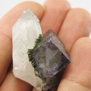 1.4" Fluorite on Quartz - 26g- Yaogangxian China. Beautiful purple natural crystals Rock and Mineral Specimen. Chakra Healing reiki M311-A56