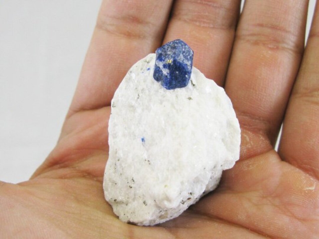 ラピスラズリ結晶95g