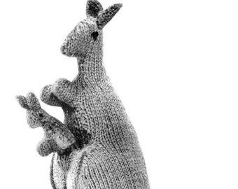 Vintage Toy KANGAROO Knitting Pattern tejer un regalo para bebé niño niño niña 1940s con joey de punto PDF #60