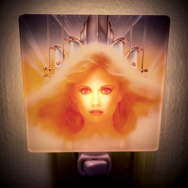 Olivia Newton John Night Light Xanadu Kitsch 80s Retro Home Decor Lamp Pop Culture Gift