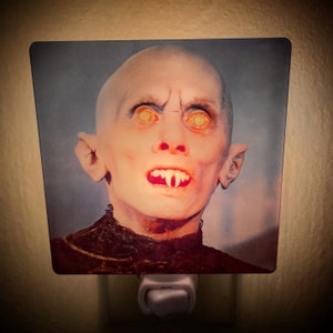 Salem&#39;s Lot Night Light: Retro Vampire Decor, Stephen King Horror