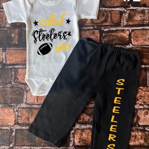 Steelers, Steelers baby boy outfit, Steelers Bodysuit, Infant Boy Steelers outfit, football outfit, tailgate party, baby shower gift