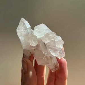 Samadhi Quartz Crystal - Meditation Healing Stone - Pink Himalayan Quartz - Natural Clear Quartz Point omCAKIom