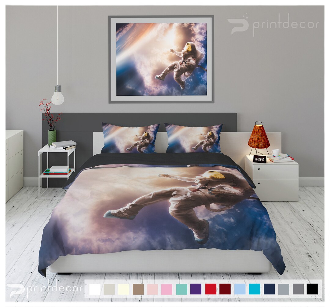 Astronaut in Outer Space Bedding Set, Space Duvet Cover Set, Astronaut