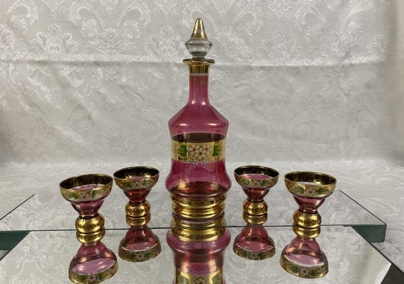 Vintage Barware Venetian Decanter Set Cranberry Glass Enamel Flowers Gold Gilt 4 Shot Glasses BW119
