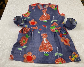 Vintage Hand Crafted Full Front and Back Printed Fabric Apron with 2 Pockets Sunbonnet Sue M305