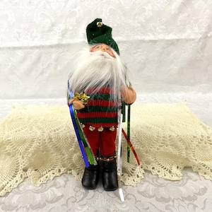 Vintage Annalee Santa Claus with Wrapping & Bows Poseable Christmas Doll DO405