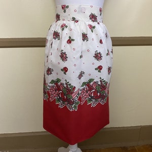 Vintage Plus Size Cotton Hand Crafted Printed Fabric Apron with Fruit Cherries 1 Pocket M216