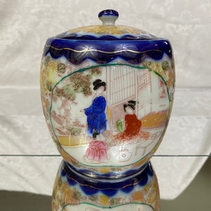 Antique Japanese Kutani China Tea Biscuit or Ginger Jar Cobalt Blue Hand Painted Geisha Girls Gold Gilt PP40