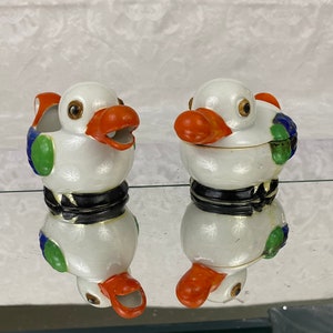 Vintage Mid Century Colorful Hand Painted Ducks Porcelain Creamer and Covered Sugar Bowl Set CS93