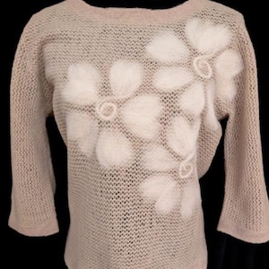 Anthropologie Taupe, Lambswool Sweater With Spun Wool Flowers Size Small by Troubadour, Free Shipping