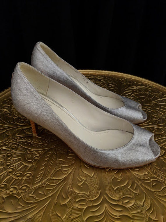 Pewter peep hotsell toe pumps