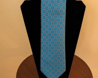 Saks Fifth Avenue Silk Tie Made in Italy Turquoise Blue Geo Medallion Necktie
