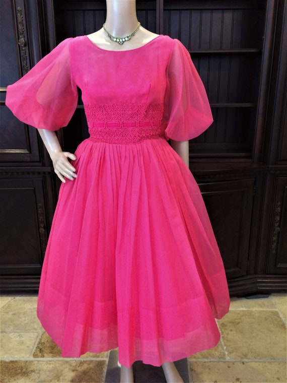 Beautiful Fuchsia Pink 1950's Formal Tea Length Go