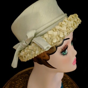 Vintage Celery Green Hat with Woven Straw Brim Union Made USA  FREE SHIPPING