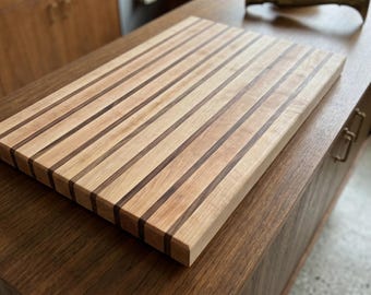 Premium Handmade Custom Indian Rosewood & Maple Cutting Board 11x8x1 with Brass Feet