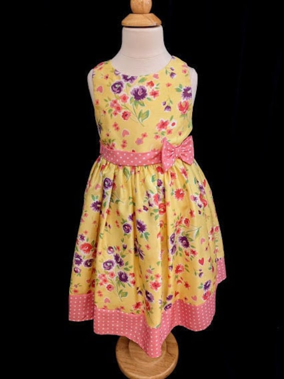Robe Sans Manches Pour Fille Taille 6X - Couleur Noire, Longueur Genou, Style Décontracté, Occasion En Très Bon état