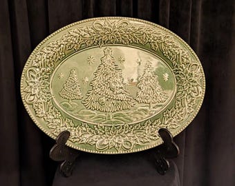 Cracker Barrel Peace On Earth Christmas Platter, Green Embossed Ceramic Oval Serving Tray, Vintage Holiday Decor, Christmas Tree Platter