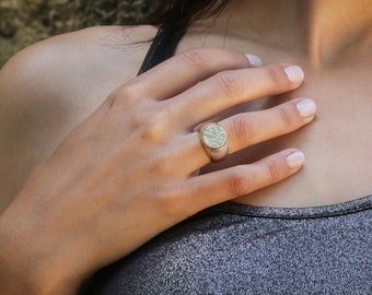 Silver Signet Ring • Round Signet Ring Women • Vintage Ring • Statement Ring • Solitaire Ring • Hand-Made Signet Ring • Gift For Mom