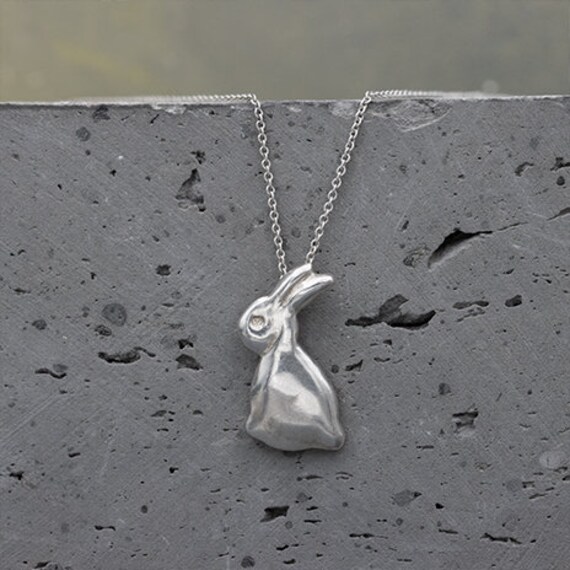 Collana con ciondolo a forma di coniglietto pasquale con cristalli Swarovski, ciondolo a forma di coniglio con fiocco rosa e lepre, regalo di Natale per bambine, 8°, 9°, 10° e 11° compleanno - Italia