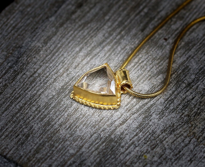 Dainty Necklaces for Women,Clear Quartz Necklace,Crystal Quartz Necklace,Jewelry Necklace,Anniversary Gifts for Her,Handmade Jewelry