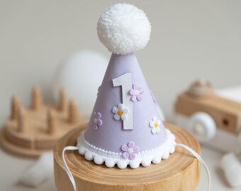 Daisy 1st Birthday Party Hat: Cake Smash Prop