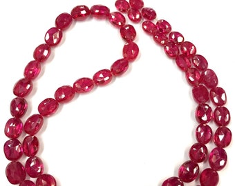 Niezwykle piękne~ Rubinowe fasetowane owalne koraliki. Rubinowe owalne koraliki z kamieni szlachetnych. Fasetowane owalne koraliki z rubinu. Hurtowy sznur koralików rubinowych.