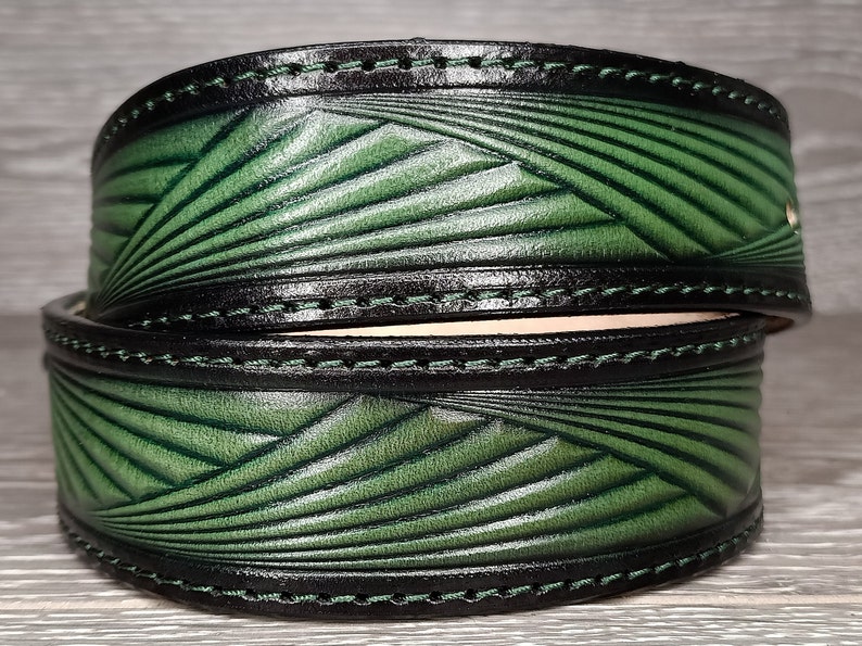 Tooled leather belt, mens leather belt, western leather belt, embossed belt, personalized belt, gift for dad, fathers day gift, papa gifts. Gradient green