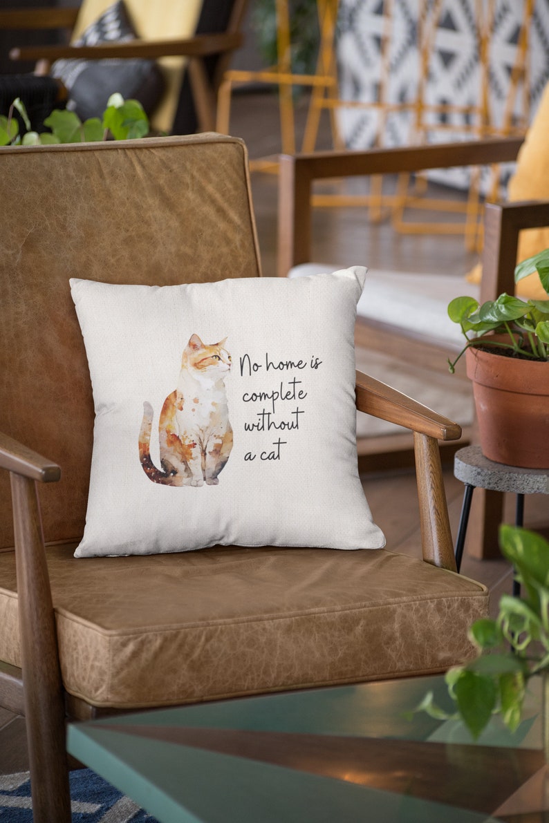 Personalized Cat Mom Round Pillow - Up to 5 Cats - Gift Idea For Cat Lover - Crazy Cat Lady main image 1