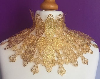 Neck armor, Breastplate collar, shoulder armor type, neck corset, metal lace throat armor: Gold or Silver