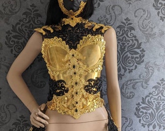 Full outfit: metal corset with baroque lace pattern, matching shoulder collar + crinoline effect on the hips, semi-blind mask