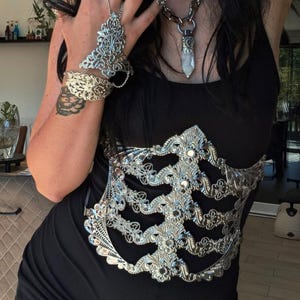 Underbust metal corset, fantasy waist armor, metal belt, waist corset, fantasy corset, ren faire corset: gold or silver version image 12