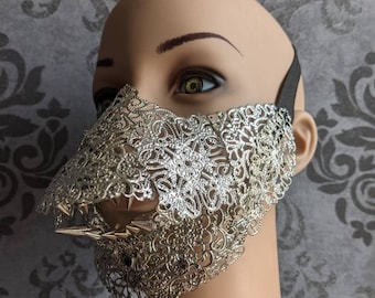 Half metalen masker, ondergezicht, kooimasker, wolvenkostuum, gearticuleerd masker met hoektanden