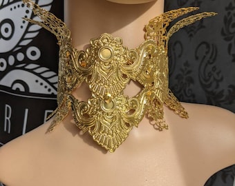 Choker necklace, fantasy ruff, gold neck corset, metal lace collar, Victorian high neck, ruffled throat armor