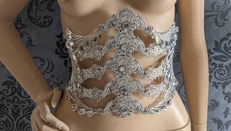 Underbust metal corset, fantasy waist armor, metal belt, waist corset, fantasy corset, ren faire corset: gold or silver version Silver