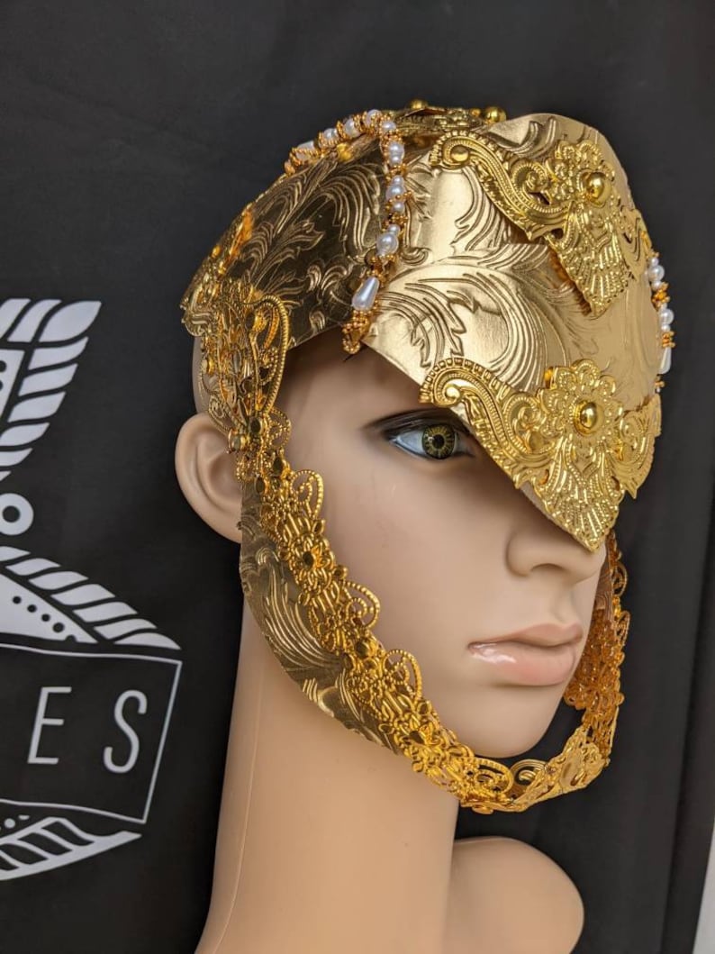 Valkyrie helmet in gold color, warrior headpiece, faux-leather & metal, detachable wings Gold wings warrior image 3