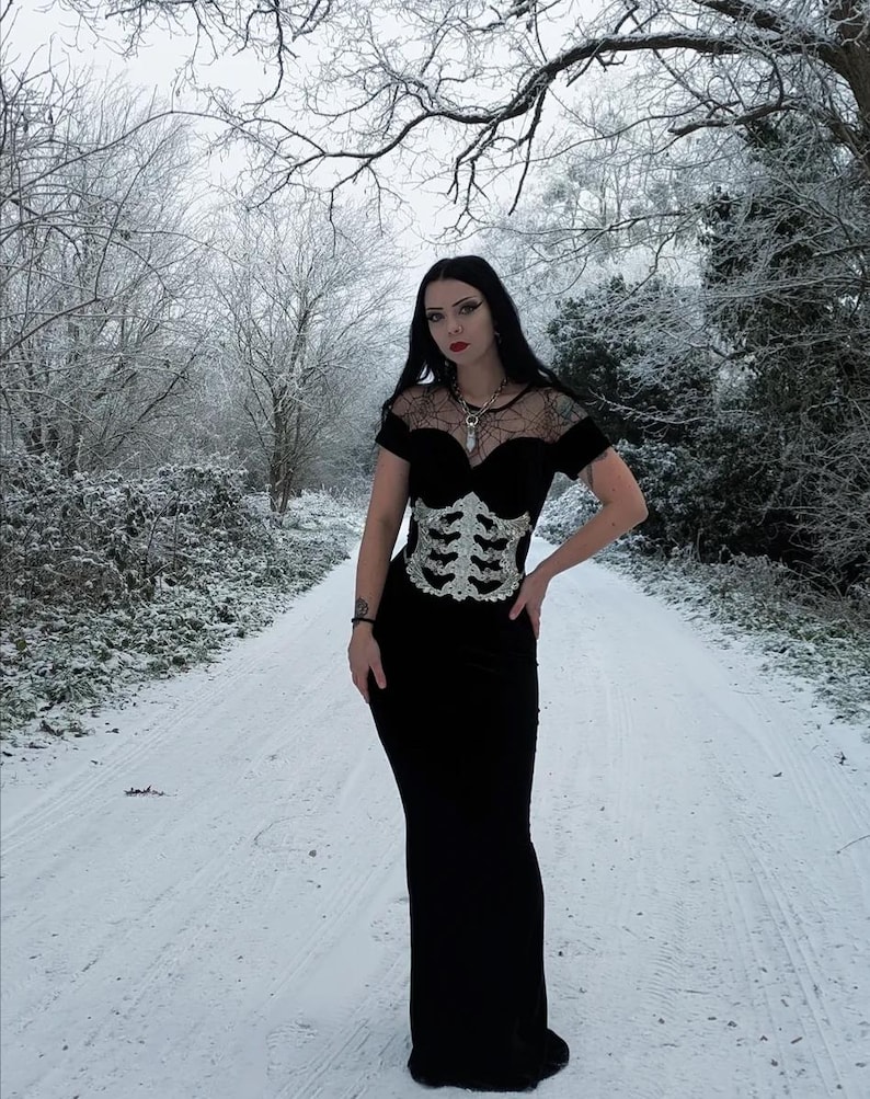 Underbust metal corset, fantasy waist armor, metal belt, waist corset, fantasy corset, ren faire corset: gold or silver version image 15