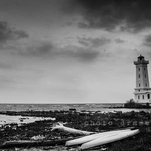 Lighthouse Print, Lighthouse Photo, Coastal Print, Beach Print, Printable Wall Art, Printable Home Decor, Wall Art, Nautical Print, Fine Art