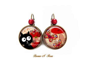 Boucles d'oreilles chat noir papillon rouge cabochon verre dormeuses