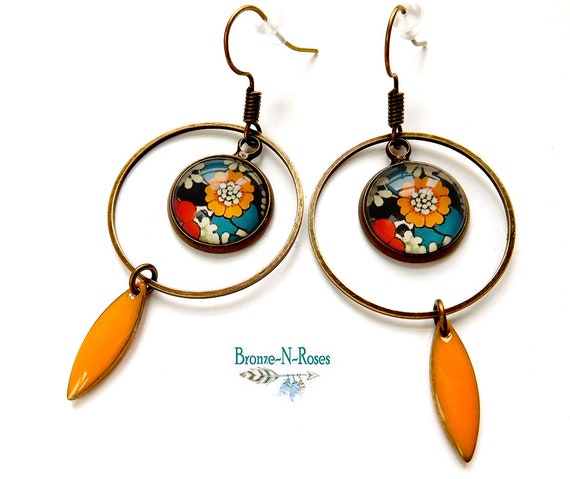 70 s seventies orange earrings vintage retro flower gift