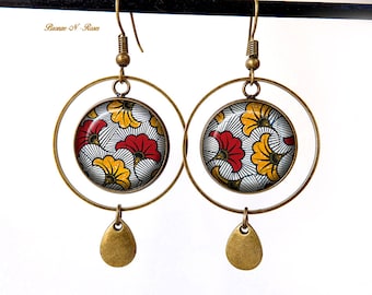 Boucles d'oreilles wax jaune et gris bijou femme cabochon Afrique ethnique créoles