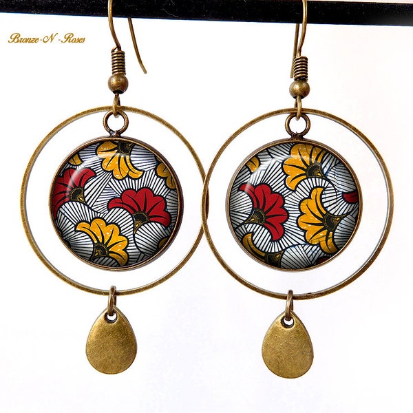 Boucles d'oreilles wax jaune et gris bijou femme cabochon Afrique ethnique créoles