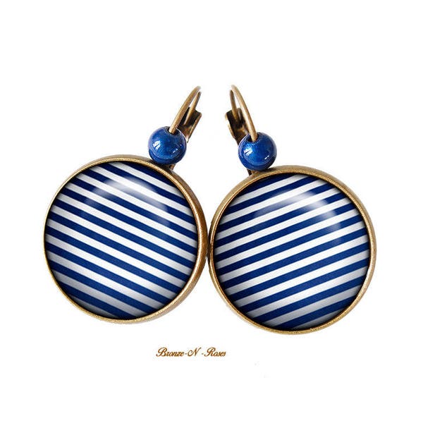 Boucles d'oreilles Marinière bronze cabochon rayures bleues blanches verre dormeuses